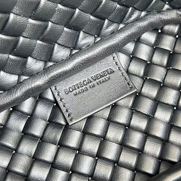 BV Small Cobble Top Handle 23cm Black Lambskin