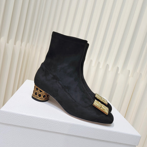 Stivaletti Miss Dior 40mm in pelle scamosciata nera 111389