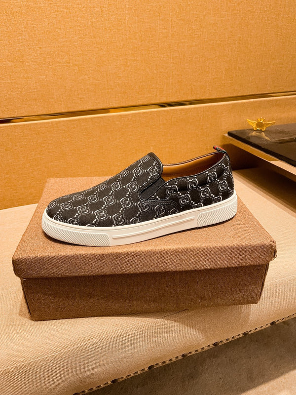 GG Men's Slip on Loafer Black Fabric 477013