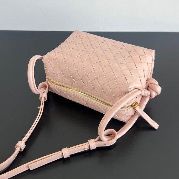 BV Loop Top Handle 19cm Pastel Pink Lambskin