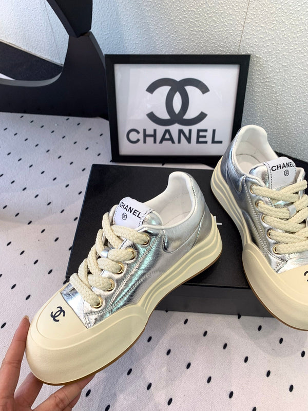 CC Sneaker 50mm In Silver Cowhide 147068