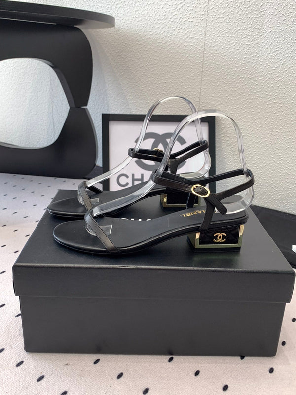 CC Sandal In Black Lambskin 147090