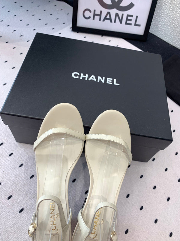 Sandalo CC in pelle di agnello bianca 147093