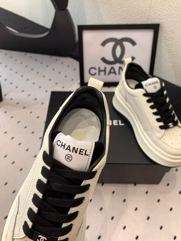 CC Sneaker In White Mix Black Cowhide 147102