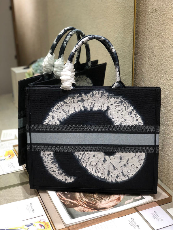 Borsa in tela CD Galaxy Book Tote 42 cm 336582