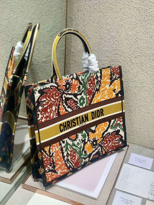 CD Yellow Five-color Flower Book Tote 42cm Bag Canvas 336579