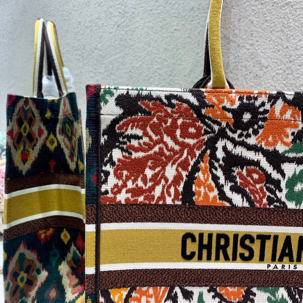 CD Yellow Five-color Flower Book Tote 42cm Bag Canvas 336579