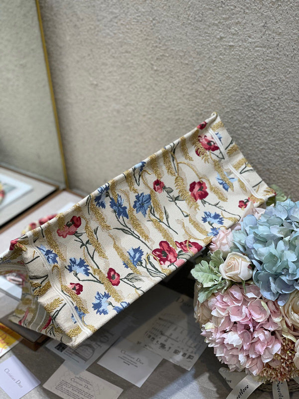 Borsa in tela CD Hibiscus Book Tote da 42 cm 336576