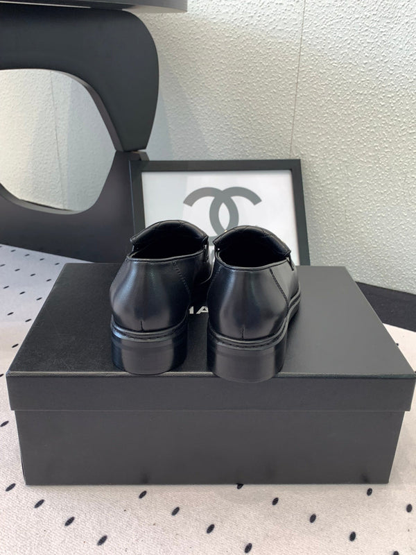 Mocassini CC in pelle di vacchetta nera 147019