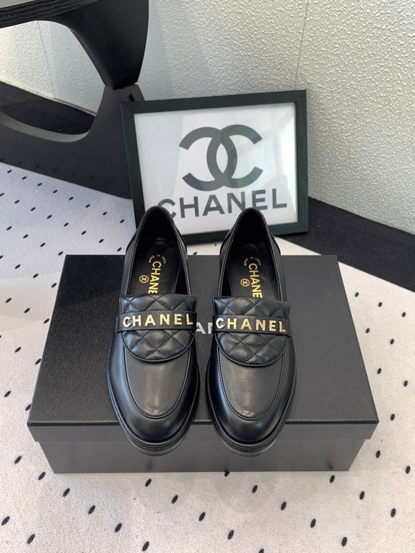 Mocassini CC in pelle di vacchetta nera 147019