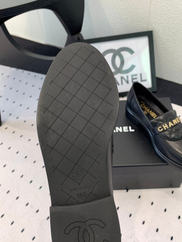 Mocassini CC in pelle di vacchetta nera 147019