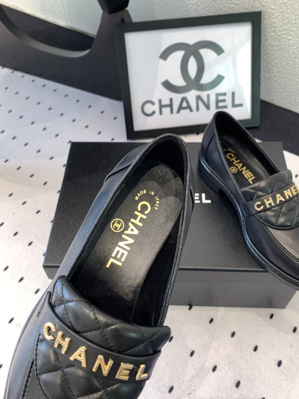 Mocassini CC in pelle di vacchetta nera 147019