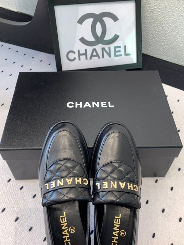 Mocassini CC in pelle di vacchetta nera 147019