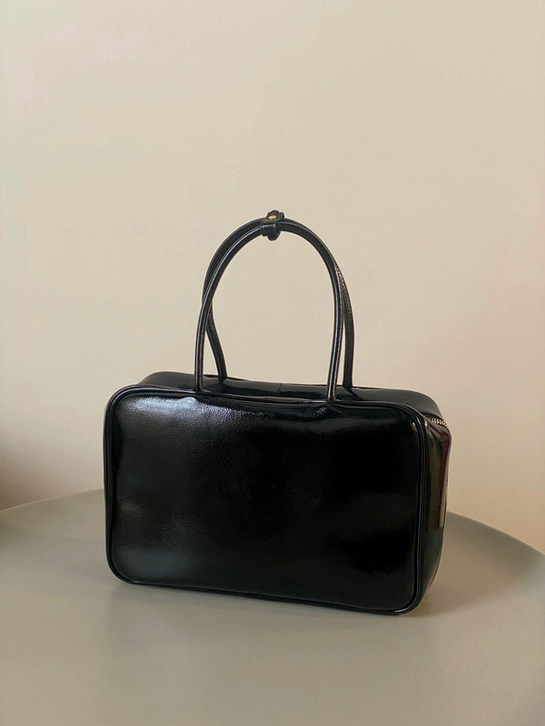 Beau Naplak 34cm Black Patent Leather