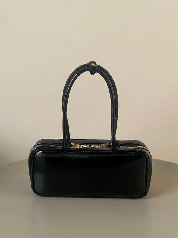 Beau Naplak 27cm Black Patent Leather