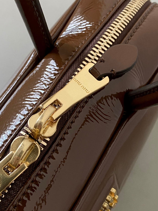 Beau Naplak 27cm Brown Patent Leather