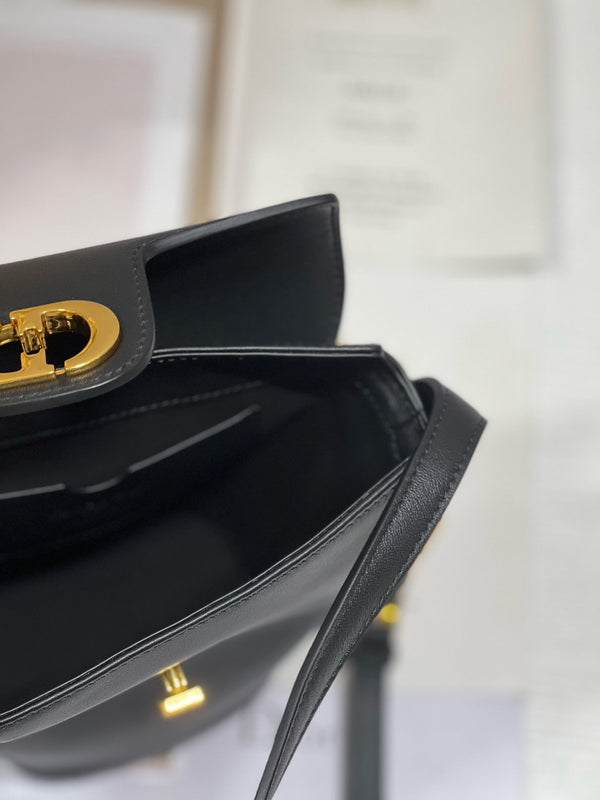 CD Montaigne Large Chain Bucket Bag Black Calfskin 336800