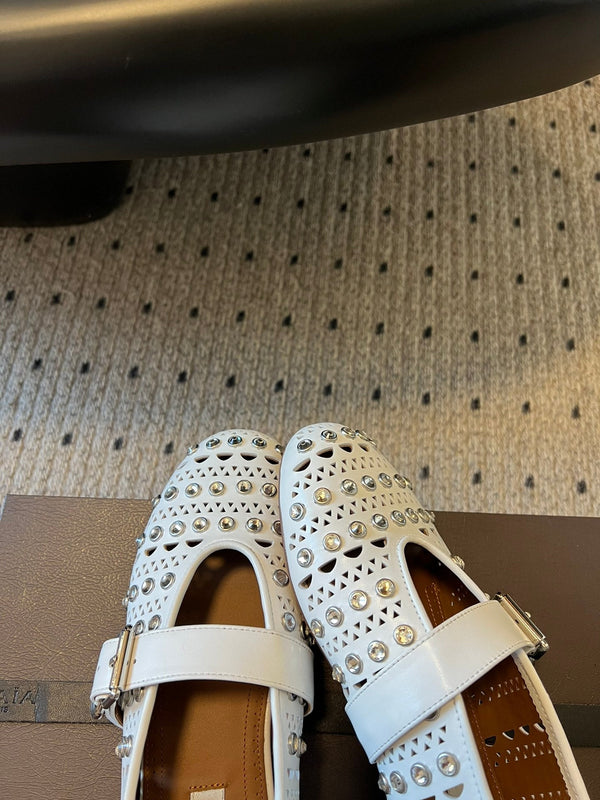 Alaia 25 Vienne With Strass Ballet Flats White Lambskin 303721