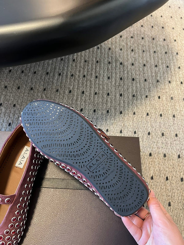 Alaia 25 Strass Ballet Flats Garnet Red Suede Goatskin 303725