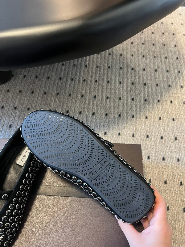 Alaia 25 Strass Ballet Flats Black Suede Goatskin 303726