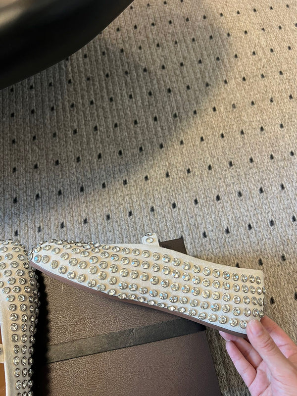 Alaia 25 Strass Ballet Flats White Suede Goatskin 303727