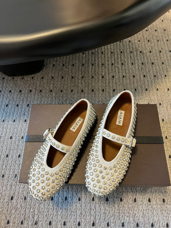 Alaia 25 Strass Ballet Flats White Suede Goatskin 303727