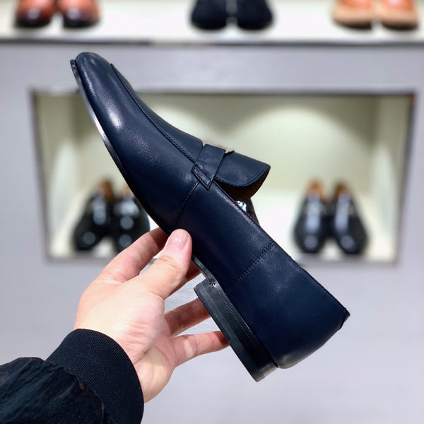 Mocassini da uomo HM in pelle di vitello blu navy 539687