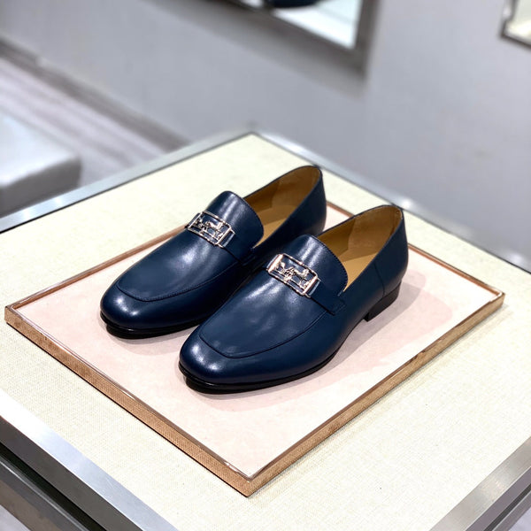 Mocassini da uomo HM in pelle di vitello blu navy 539687