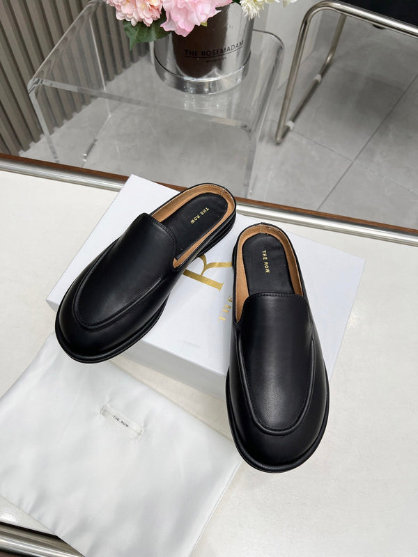 The Row Classic Loafers In Black Calfskin 455031