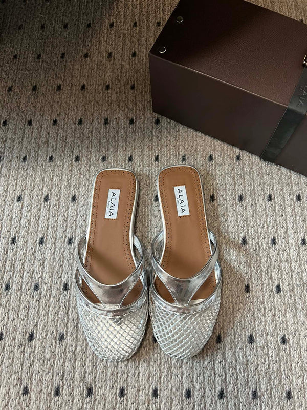Alaia 25 Infradito Fishnet Flat Mules Silver Lampskin 303712