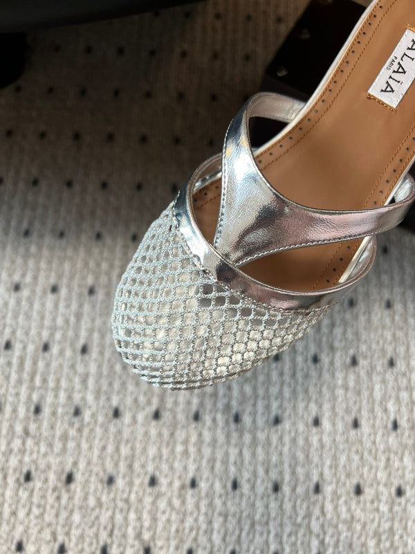 Alaia 25 Infradito Fishnet Flat Mules Silver Lampskin 303712