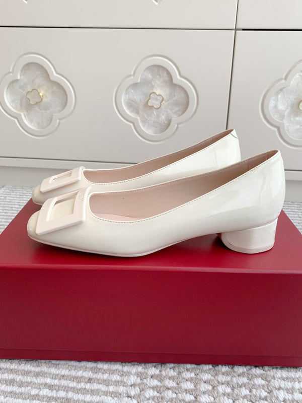 Viv 25 Ballet Flats White Cowhide Leather Sheepskin 255209