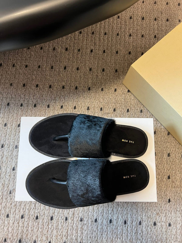 Signum Flat Sandal in Black Sheepskin And Horse Hair 282424