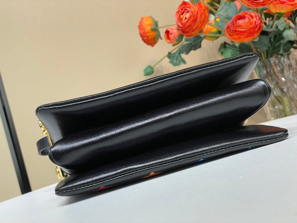 LV x TM Coussin BB 21cm Nero Multicolore Pelle di agnello con monogramma in rilievo