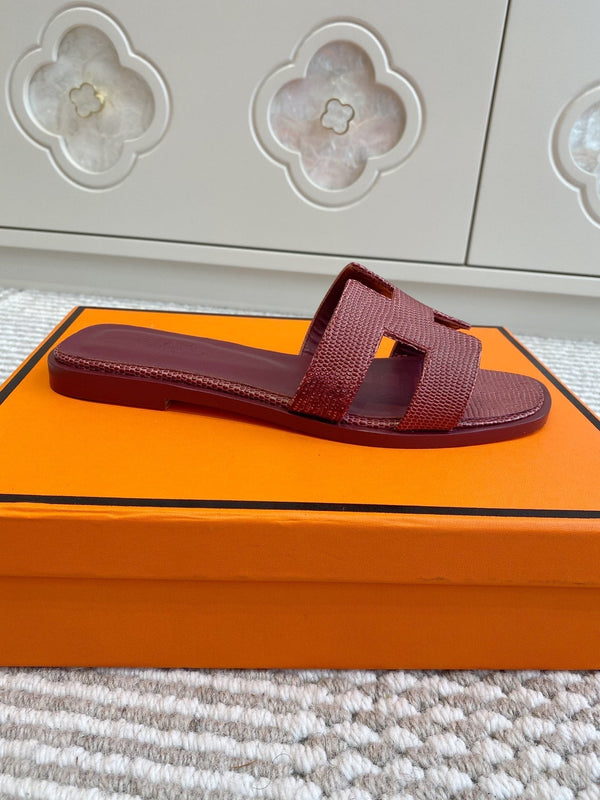 HM Oran Sandal Red Burgundy Sheepskin 291399