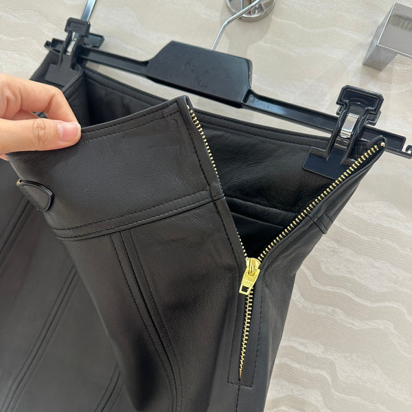 Jupe Celine Boucle Métal Arc de Triomphe Agneau Noir
