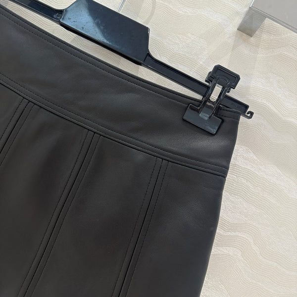 Jupe Celine Boucle Métal Arc de Triomphe Agneau Noir