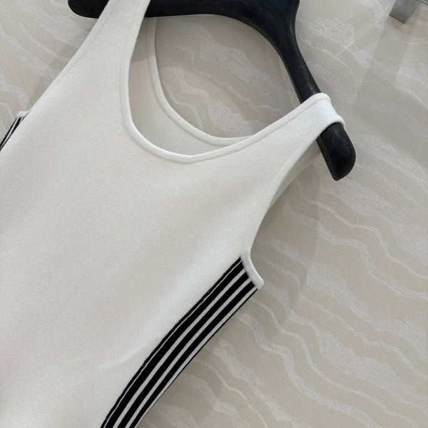 CD U-neck Large A-line Skirt White Viscose Polyamide