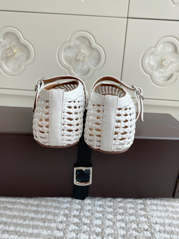 Alaia Ballerina da donna in pelle di agnello bianca 291054