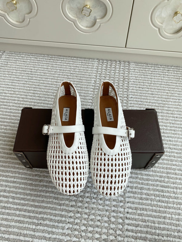 Alaia Ballerina da donna in pelle di agnello bianca 291054