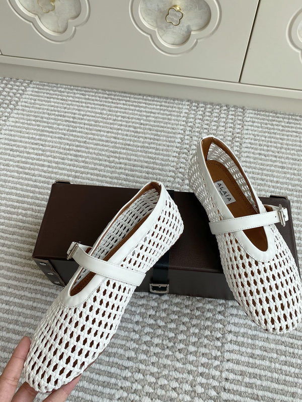 Alaia Ballerina da donna in pelle di agnello bianca 291054