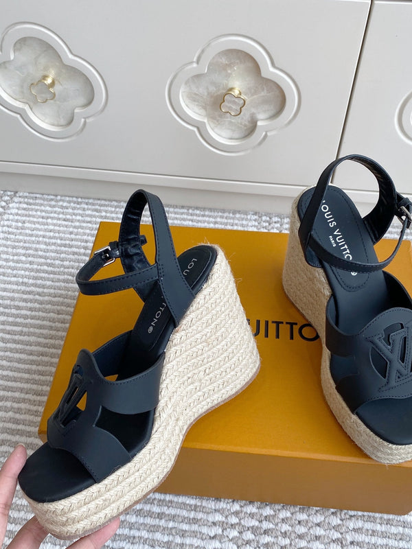 LV Letter Hollow Straw Wedge Sandals 11.5cm Black Cowhide 291576