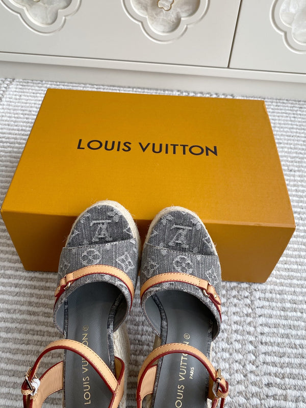 Sandali con zeppa LV Grey Denim Monogram 11,5 cm Fodera in pelle di pecora grigia 291578