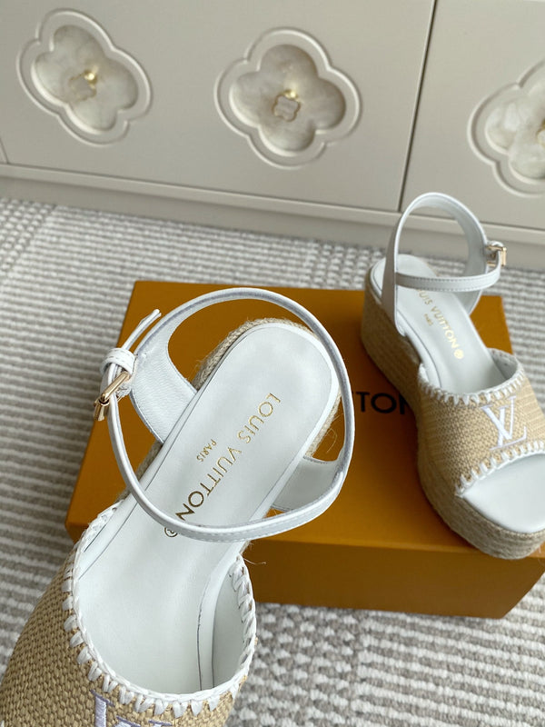 Sandali con zeppa in rafia beige LV, 7,5 cm, fodera bianca in pelle 291583
