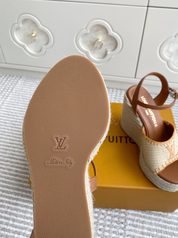 Sandali con zeppa in rafia beige LV, 11,5 cm, fodera in pelle dorata, 291588