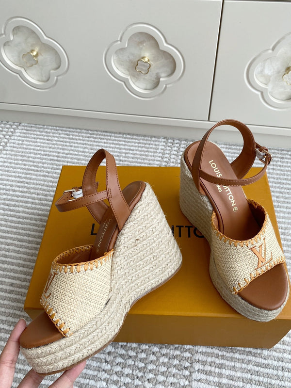 Sandali con zeppa in rafia beige LV, 11,5 cm, fodera in pelle dorata, 291588