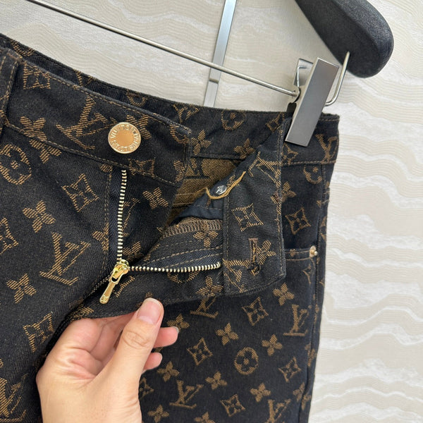 LV 25 Classic Logo Denim Shorts Black Cotton