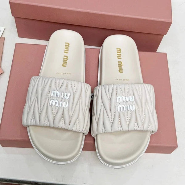 Miu 2026 Embroidered Slipper Sheepskin 935601