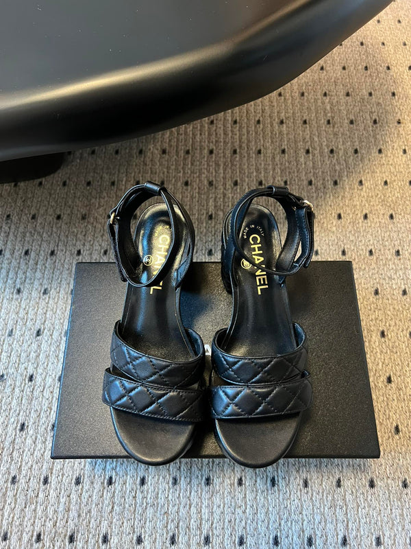 CC 25SS Platform Sandals 5.5cm Black Sheepskin 319628