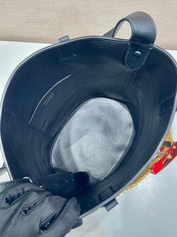 PRA bucket bag iron chain belt black leather 341179